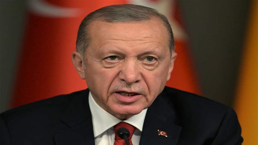 إردوغان يعلن أن بوتين سيزور تركيا في آب