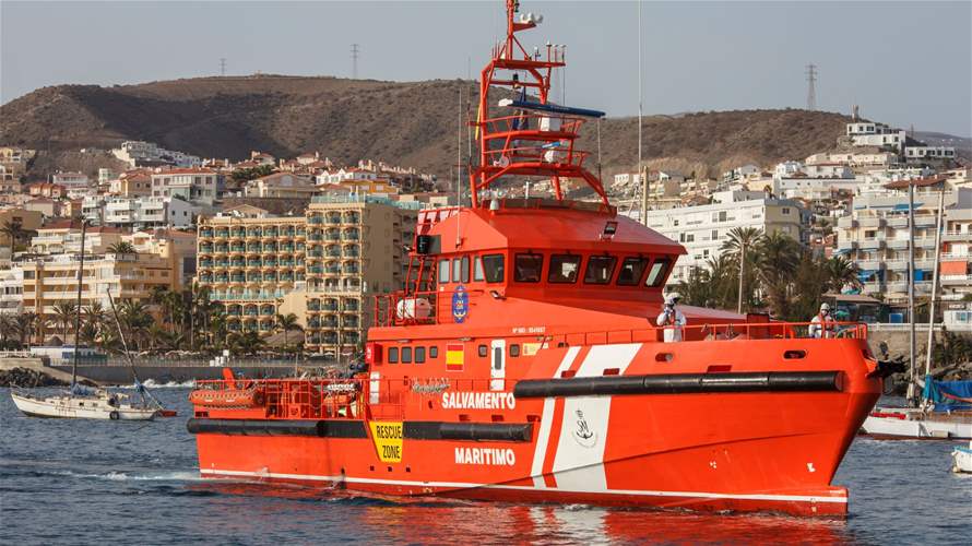 Spain coast guard spots boat during search for missing migrant vessel