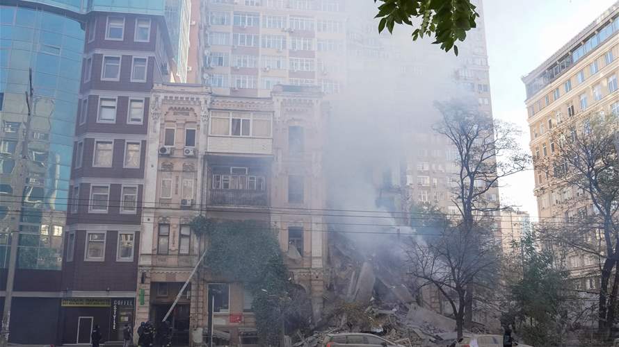 Russian forces carry out airstrike on Kyiv