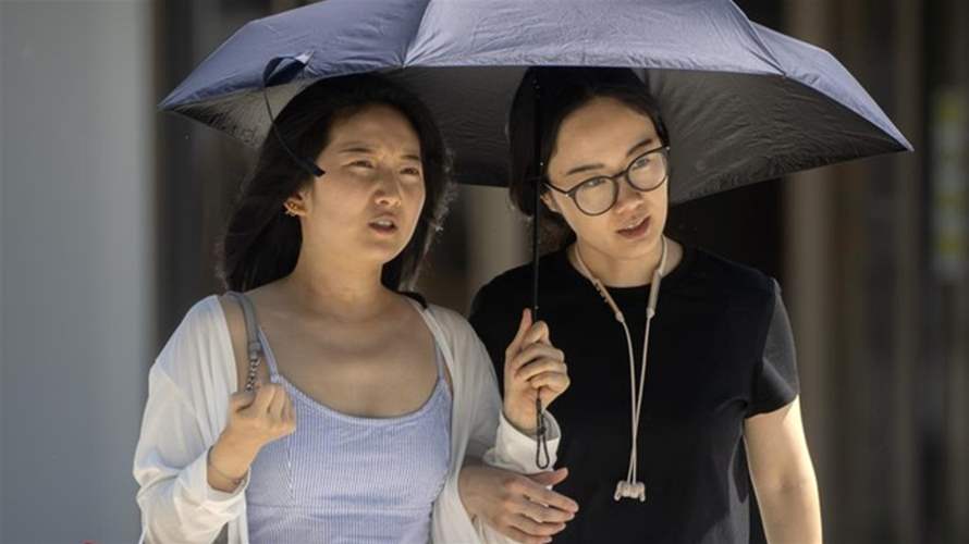 China records a record temperature for mid-July of 52.2 degrees Celsius 