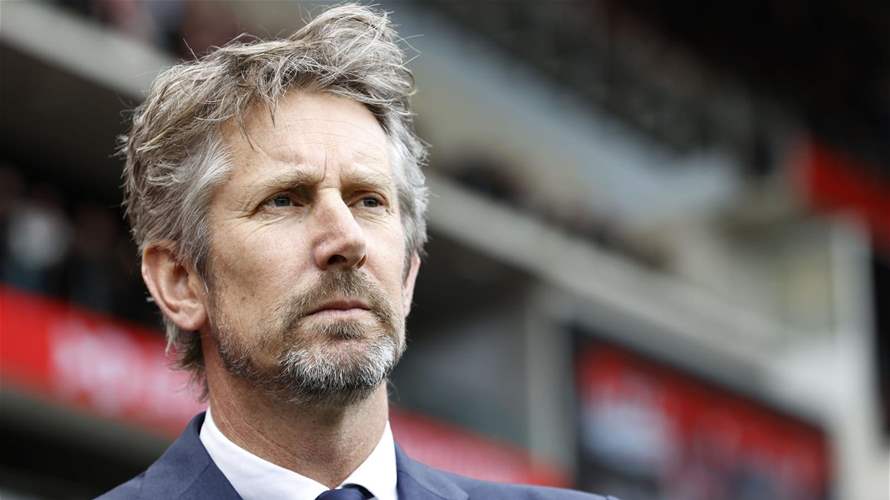 Van Der Sar discharged from intensive care