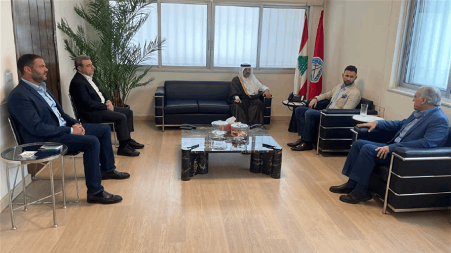 تيمور جنبلاط عرض مع السفير القطري التطورات