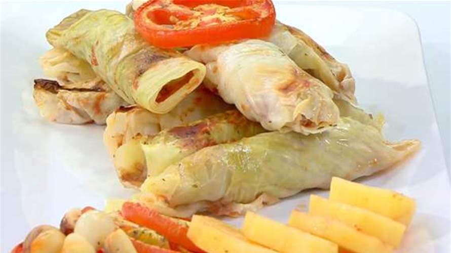 على طريقة الشيف فادي زغيب... تعلّموا وصفة "محشي ورق الملفوف" (فيديو)