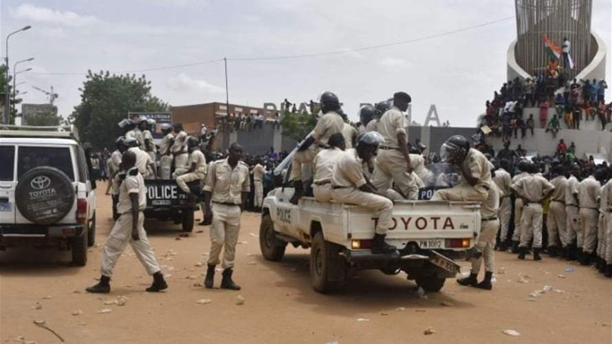 النيجر تعيد فتح الحدود البرية والجوية مع خمسة بلدان حدودية