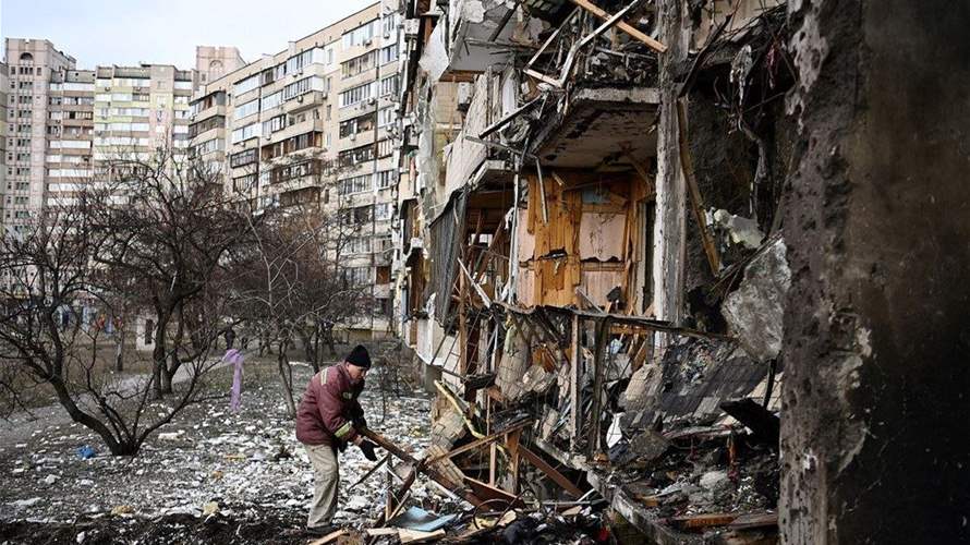 مقتل ستة أشخاص بينهم رضيع في قصف روسي على جنوب أوكرانيا