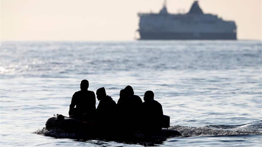 Boat sinking leaves five migrants dead, seven missing off Tunisian coast 