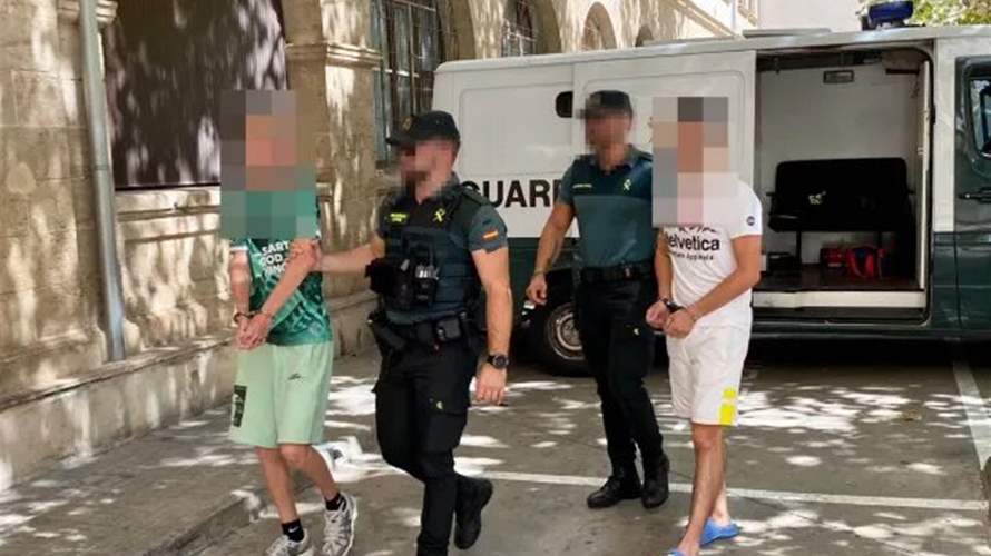استدرجوها إلى غرفتهم واعتدوا عليها... مراهقة بريطانية ضحية اغتصاب جماعي على يد مجموعة من السياح!