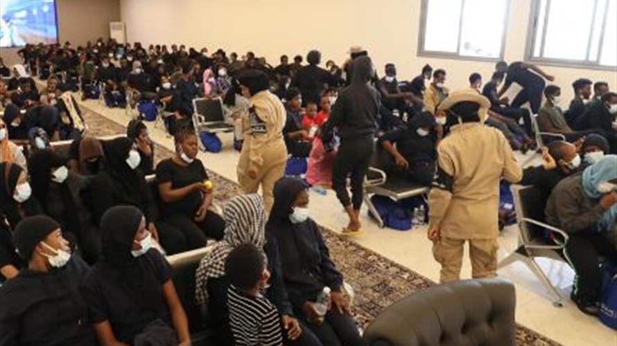 السلطات الليبية تعيد أكثر من 160 مهاجراً نيجيرياً إلى بلادهم