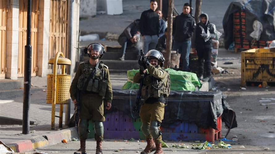 القوات الإسرائيلية تقتل فتى فلسطينيًا بالضفة الغربية خلال إعتقالها مطلوبين