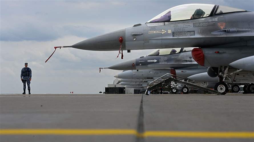 Washington begins training Ukrainian pilots to operate F-16 fighters next month