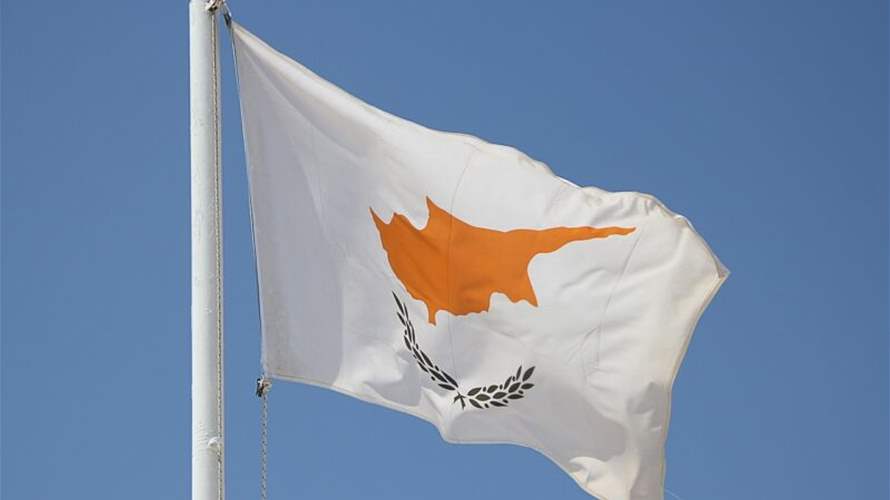 توقيف 21 شخصًا في قبرص بعد مواجهات عنيفة بين قبارصة ومهاجرين