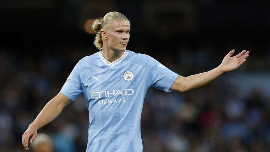 Erling Haaland wins PFA Player of the Year award 