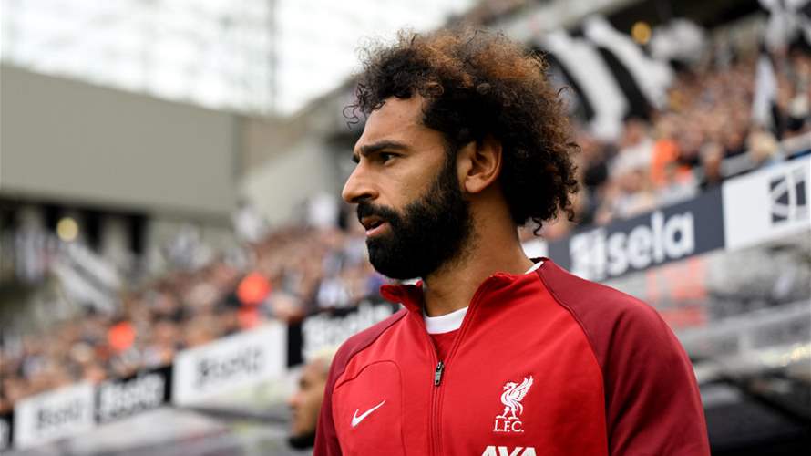 بعد خسارته لاعبَين... ليفربول يرفض "عرضاً ضخماً" من الاتحاد السعودي لضمّ محمد صلاح  