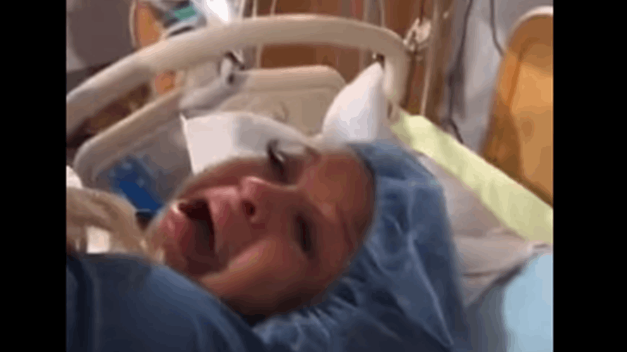 مغنية راب توثّق ولادة طفلها ببث مباشر عبر انستغرام! (فيديو)
