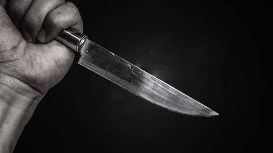 في إحدى الدول العربية...ذبح شقيقه أثناء نومه بسكين المطبخ وهذه هي الأسباب!