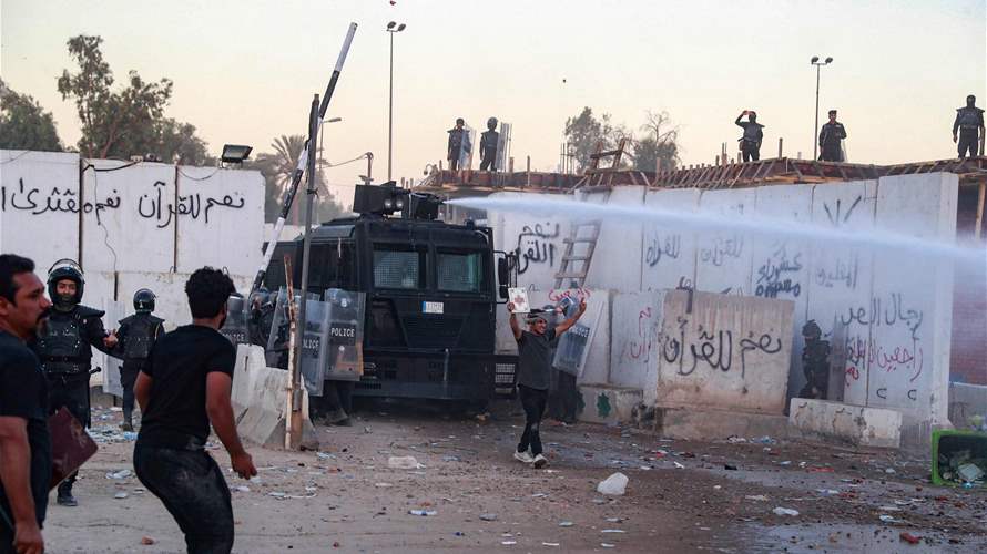 أحكام بالسجن بحقّ 18 ضابطاً على خلفية حرق سفارة السويد في بغداد