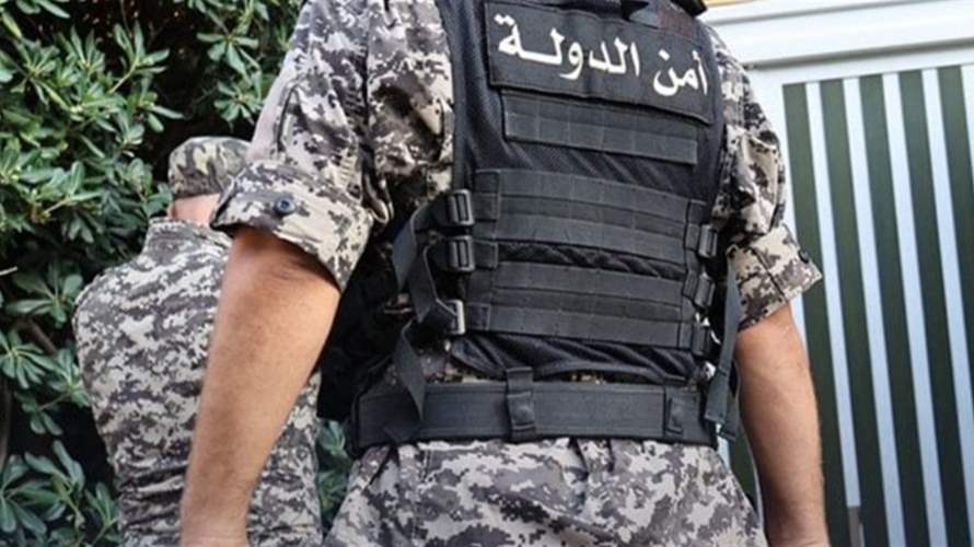 دورية من أمن الدولة - مكتب الهرمل أقفلت مؤسسة تجارية في مشاريع القاع يستخدمها نازحون سوريون من دون ترخيص