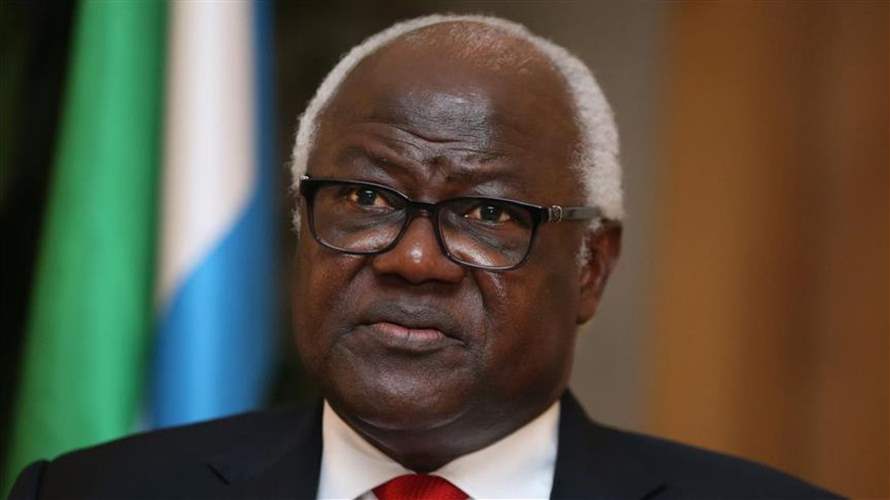رئيس سيراليون يتّهم واشنطن بالتدخل في الانتخابات في بلاده