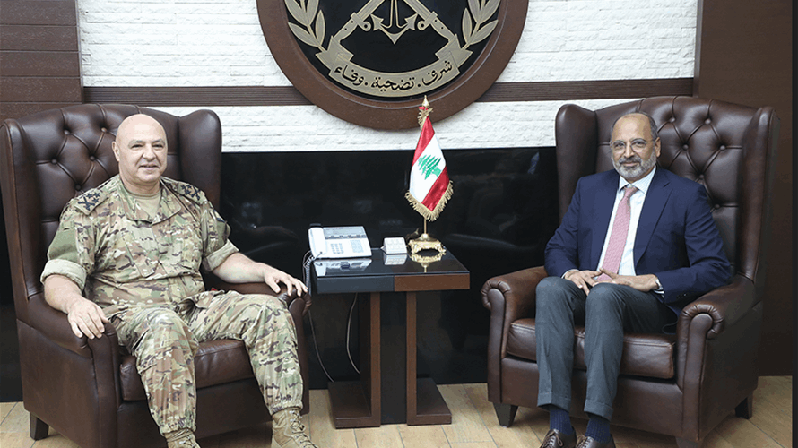 قائد الجيش يبحث في اوضاع لبنان والمنطقة مع ريزا