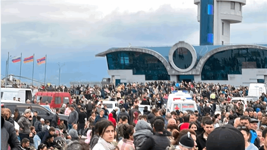 'Hungry and afraid' displaced individuals fill streets of Nagorno-Karabakh's capital 