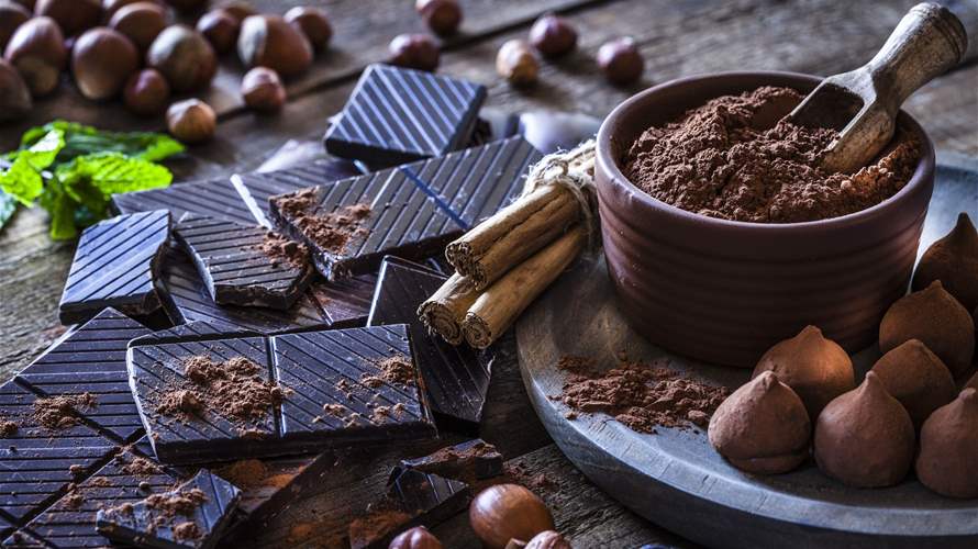 لن تصدق ما هي... إكتشف لائحة الأطعمة الصحية التي تساعدك على تحسين مزاجك وتجعلك أكثر سعادة!