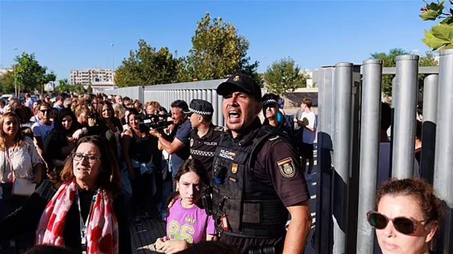 صدمة في إسبانيا بعد اقدام فتى في ال14 على طعن خمسة اشخاص