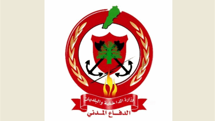 إخماد حريق داخل متجر لبيع قطع السيارات في مجدليا  