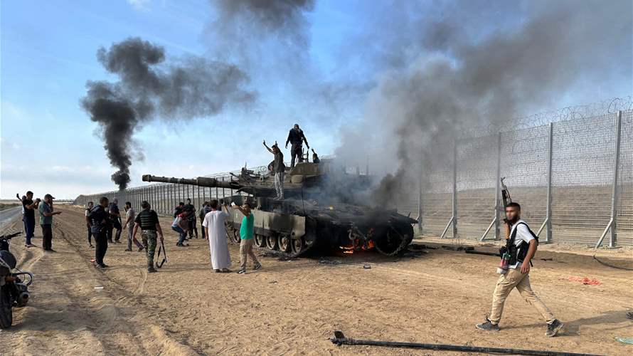 Jihadists hold Israeli soldiers captive as Gaza airstrikes continue
