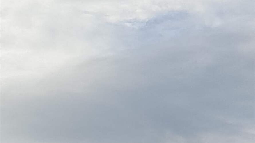 معلومات عن استهداف مركز الرادار والرويسات العلم بعدد من الصواريخ والقذائف في مزارع شبعا (فيديو)