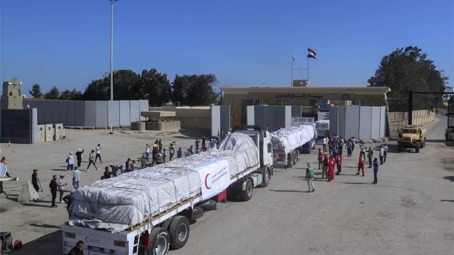 قافلة مساعدات جديدة تعبر من مصر إلى قطاع غزة عبر رفح
