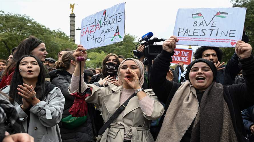 الآلاف يشاركون في تظاهرة محظورة مؤيدة للفلسطينيين في باريس