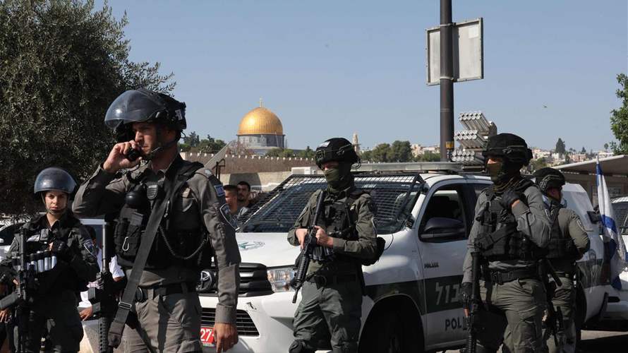 Israeli soldier stabbed in east Jerusalem, attacker killed