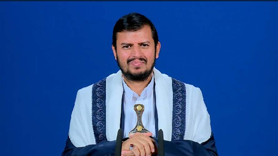 زعيم الحوثيين يتوعّد باستهداف السفن الإسرائيلية في البحر الأحمر