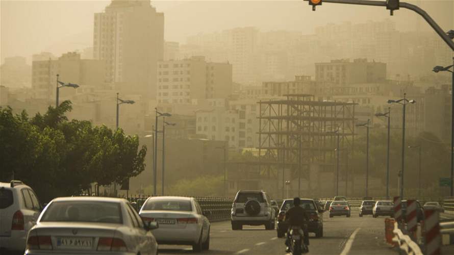 Tehran’s intense air pollution forces school closures