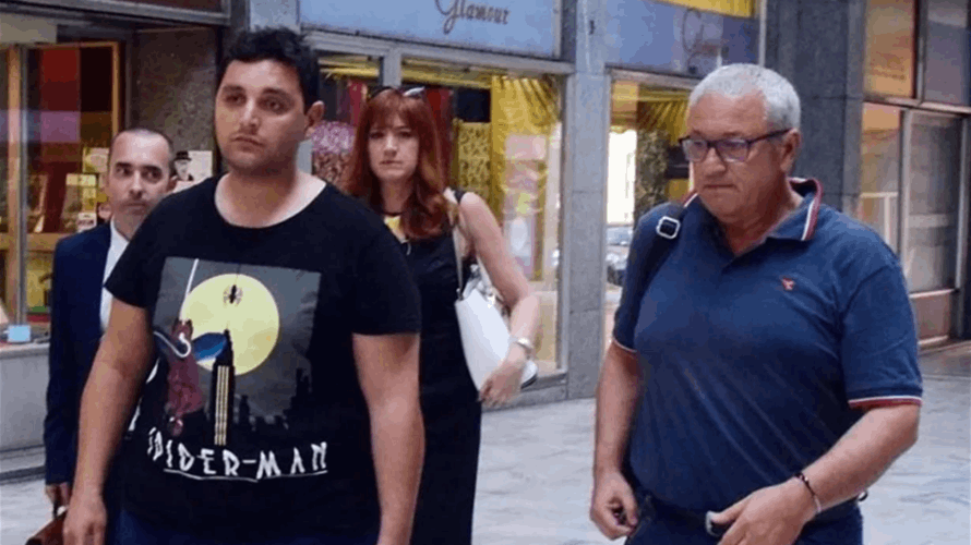 تشاجر مع حبيبته بسبب فتات الخبز في السرير وقتلها... أطلق سراحه بعد سنة من سجنه والسبب صادم!