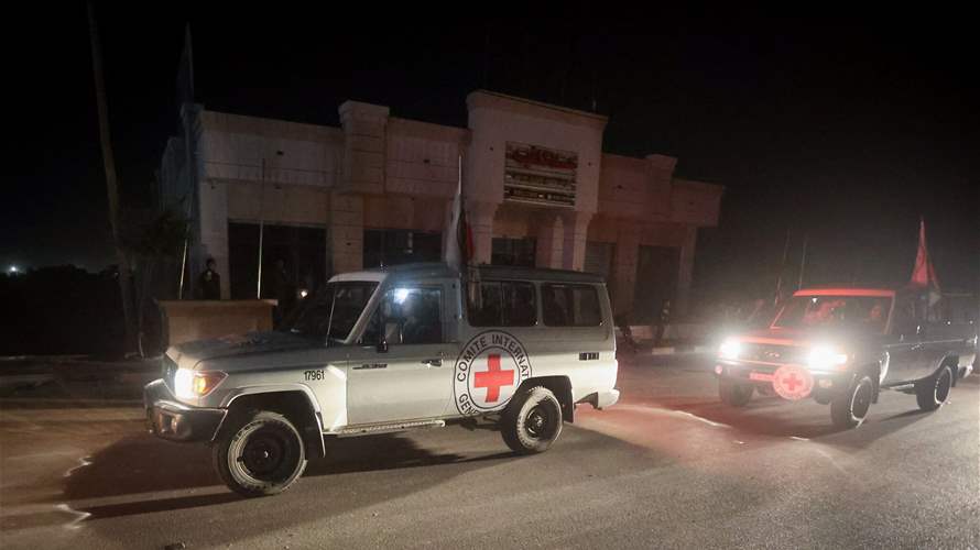 Second batch of Israeli prisoners handed over: Hamas source