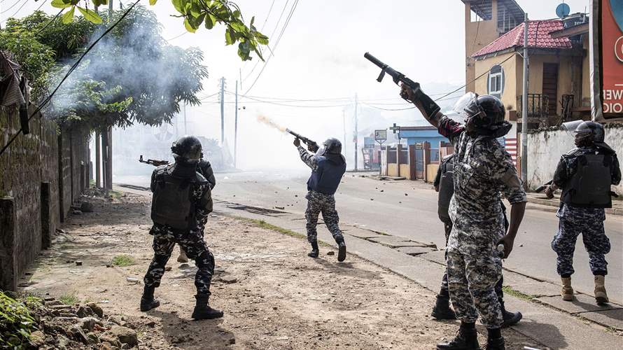 Sierra Leone clashes on Sunday killed 13 soldiers 
