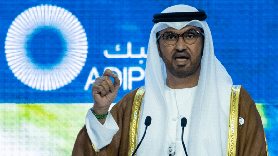 سلطان الجابر يؤكد تمسكه بالعلم والدعوة لخفض الانبعاثات بنسبة 43% عام 2030
