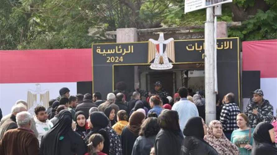 المصريون يواصلون الإدلاء بأصواتهم في اليوم الثاني من الإنتخابات الرئاسية 