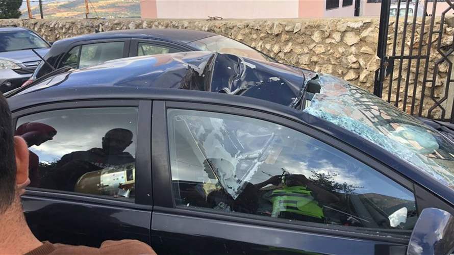 Interceptor missile falls near Yater official school in south Lebanon, damaging civilian car 