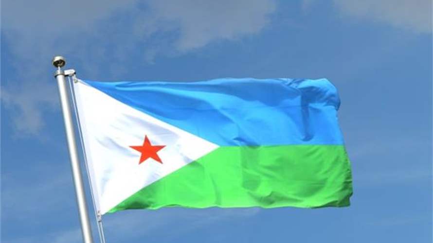 وزيران فرنسيان يبحثان في جيبوتي تجديد اتفاق دفاعي بين البلدين
