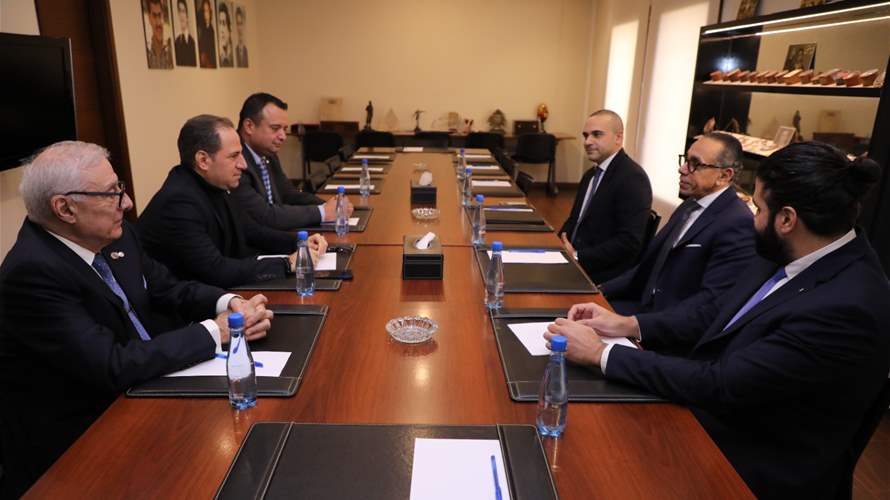 Gemayel meets Egyptian and Greek ambassadors, highlighting the need to protect Lebanon