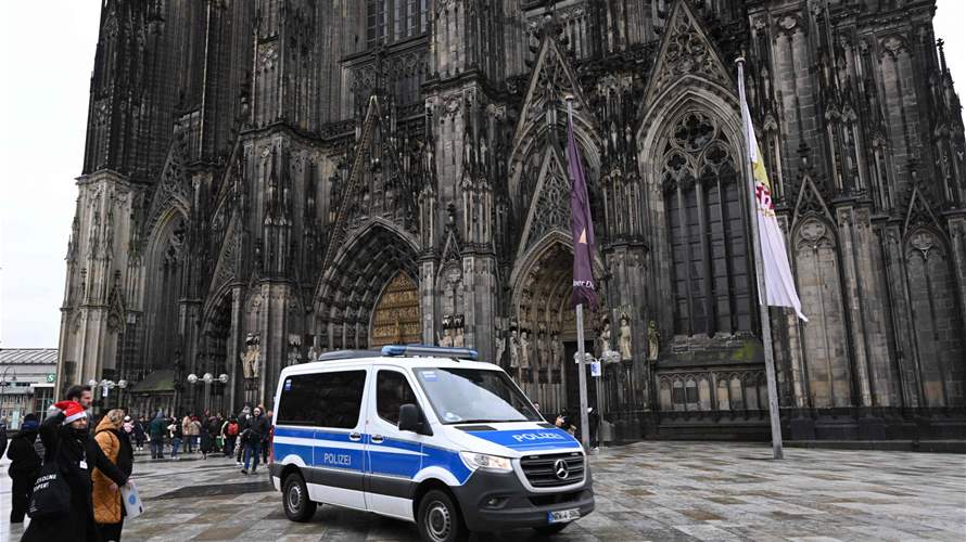 توقيف ثلاثة أشخاص على خلفية مخطط لشن هجوم على كاتدرائية كولونيا بألمانيا