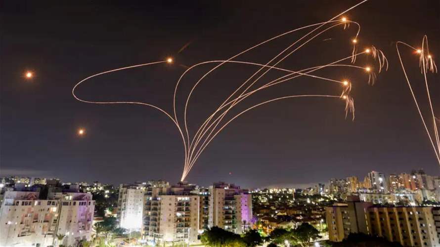 تل أبيب تدخل عام 2024 بوابل من الصواريخ من غزة