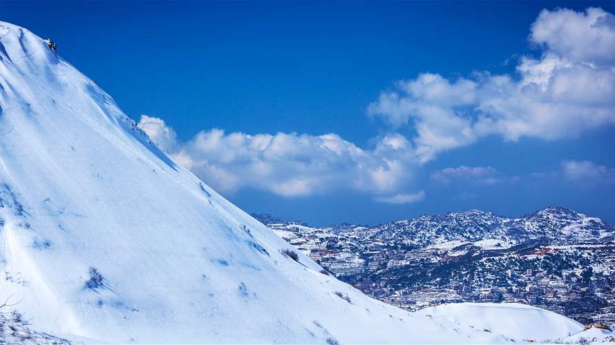 'Chilled excitement:' In videos, Lebanon sees first snowfall amid delayed season