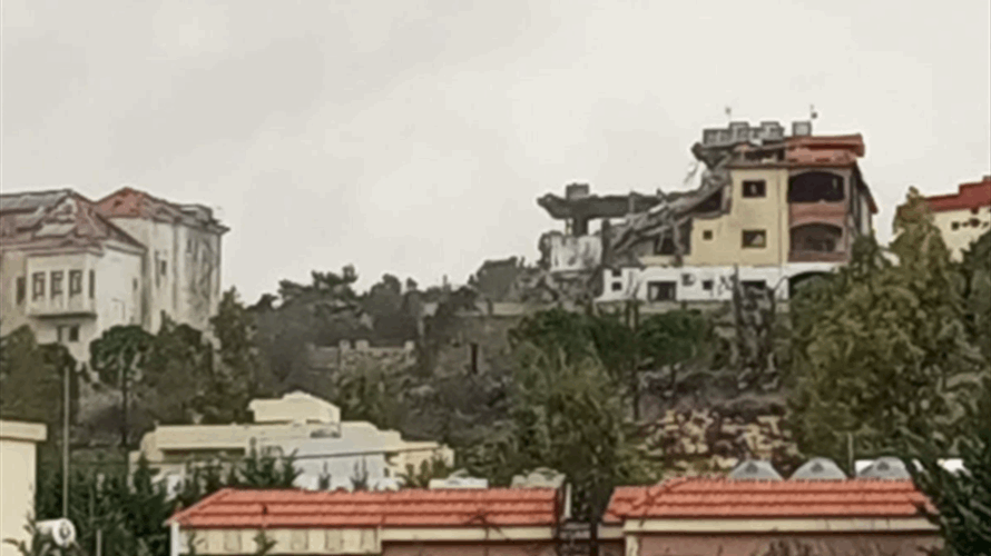 الغارة المعادية على الخيام استهدفت بناية سكنية في  "وادي العصافير"