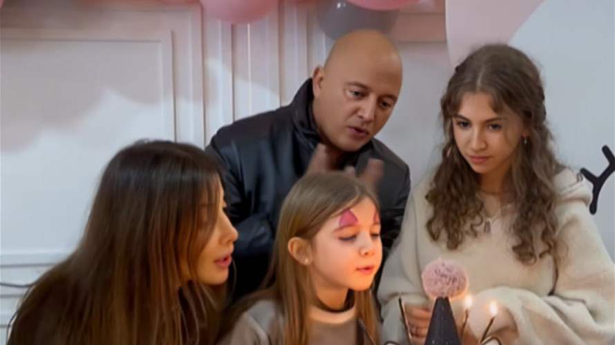 الفنانة نانسي عجرم تحتفل بعيد ميلاد ابنتها ليا وسط أجواء وردية ومميزة! 