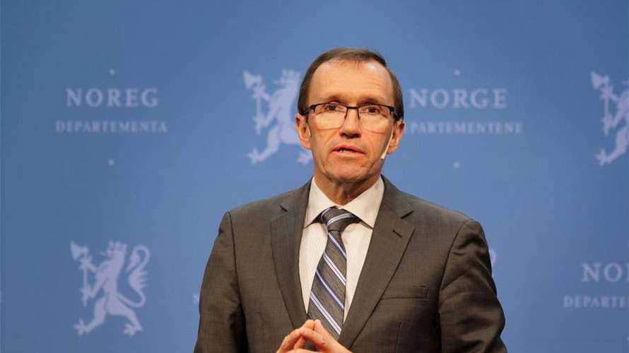 وزير خارجية النرويج يحث مانحي الأونروا على دراسة "التبعات الأوسع" لقطع التمويل