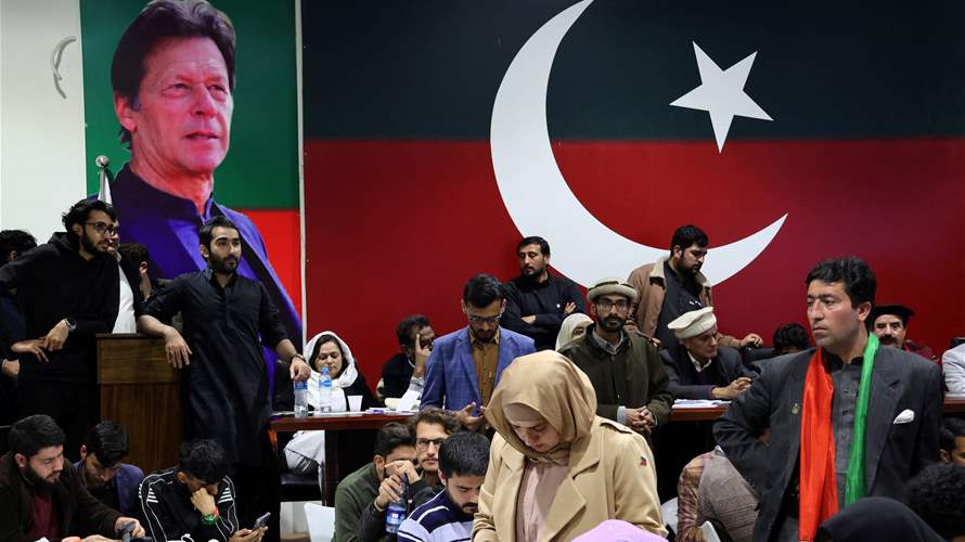 Pakistan's Imran Khan-backed independents lead as vote count concludes, website shows
