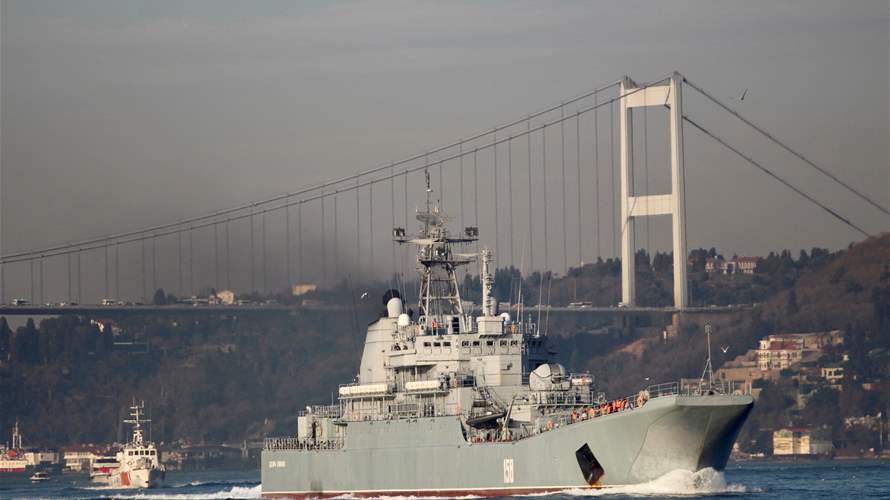Ukrainian armed forces destroy large Russian landing ship